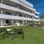Διαμέρισμα Garden Aranya - Pool, Gym And Coworking Space