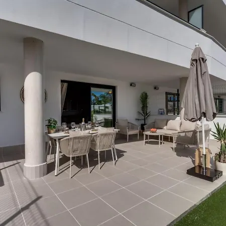 Apartment Garden Aranya - Pool, Gym And Coworking Space