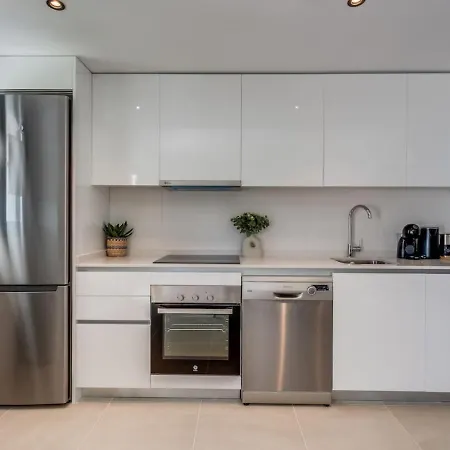 Garden Aranya - Pool, Gym And Coworking Space