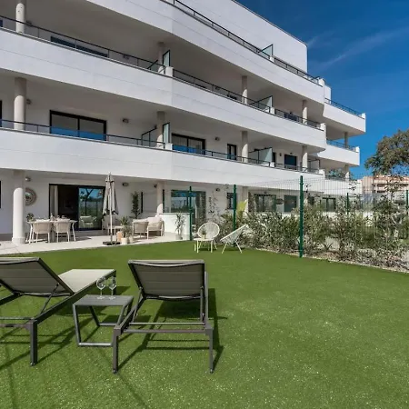 Appartement Garden Aranya - Pool, Gym And Coworking Space