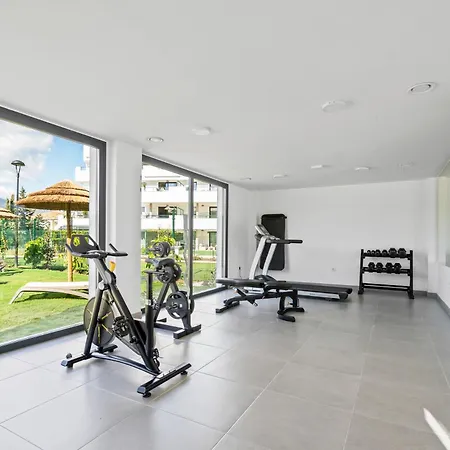 Garden Aranya - Pool, Gym And Coworking Space