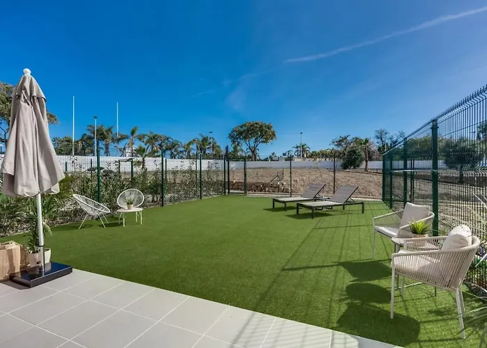 Garden Aranya - Pool, Gym And Coworking Space Apartment