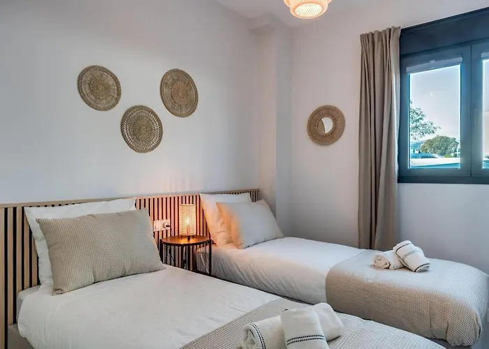 Apartment Garden Aranya - Pool, Gym And Coworking Space